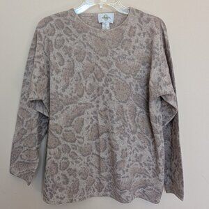 Luisa Ti leopard print boxy lightweight sweater Medium EUC